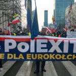 Szczucie na UE to gra na Rosję. Polska w Unii jest silniejsza, poza nią byłaby łatwym celem